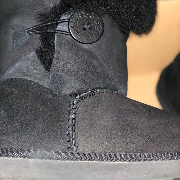Ugg Australia Bailey boots (black) sz 7 - Picture 5 of 14